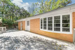 1612 Redcoat Dr, Charlotte, NC 28211 - Photo 29