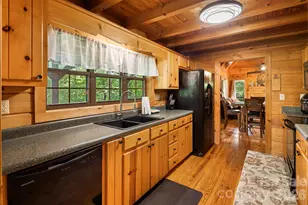 898 Morgan Hill Rd, Black Mountain, NC 28711 - Photo 9