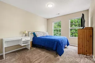 1038 Chalk Hill Ln, Charlotte, NC 28214 - Photo 23