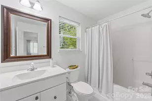 2115 Kenilworth Ave, Charlotte, NC 28203 - Photo 29