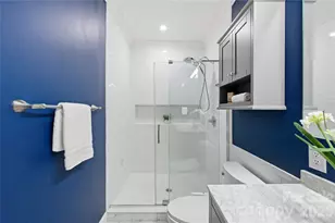 2115 Kenilworth Ave, Charlotte, NC 28203 - Photo 9