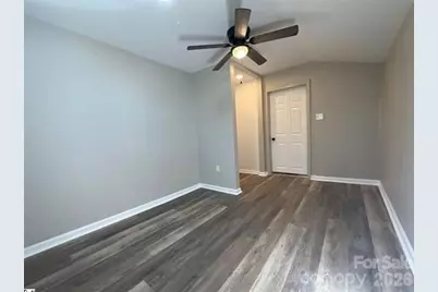 505 E Robinson Street, Gaffney, SC 29340 - Photo 15