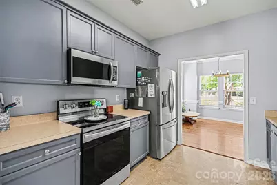 4104 Kenton Glenn Court NW, Concord, NC 28027 - Photo 5