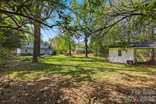 403 Brookgreen Dr, Monroe, NC 28112 - Photo 3