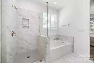 13810 Derby Farm Ln, Charlotte, NC 28278 - Photo 25