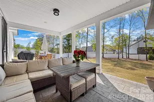 13810 Derby Farm Ln, Charlotte, NC 28278 - Photo 41