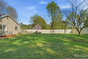 6223 Macon St, Charlotte, NC 28208 - Photo 27