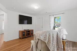 6223 Macon St, Charlotte, NC 28208 - Photo 5