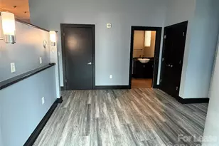 333 W Trade St, Charlotte, NC 28202 - Photo 7