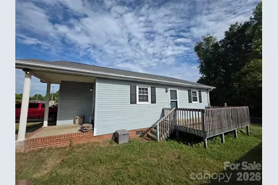 220 E Alabama Avenue, Bessemer City, NC 28016 - Photo 7