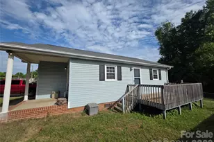220 E Alabama Ave, Bessemer City, NC 28016 - Photo 7