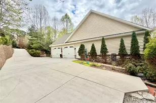 164 Ridge Point Dr, Stony Point, NC 28678 - Photo 39