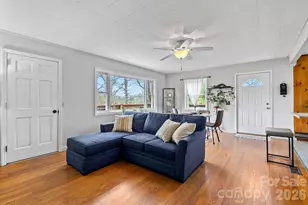 103 Bidwell St, Franklin, NC 28734 - Photo 3