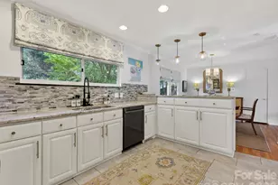 912 Sewickley Dr, Charlotte, NC 28209 - Photo 13