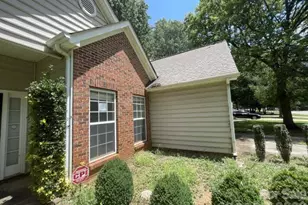 6213 Nevin Rd, Charlotte, NC 28262 - Photo 19