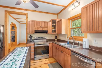 129 Valley Creek Drive, Maggie Valley, NC 28751 - Photo 11