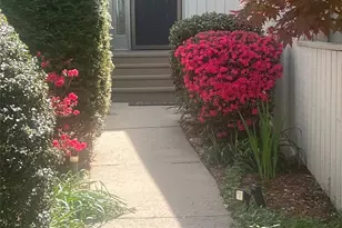 141 Deerlake Dr, Asheville, NC 28803 - Photo 3