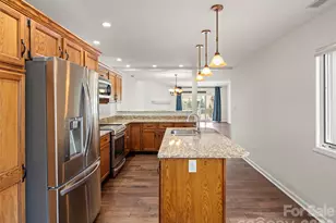 141 Deerlake Dr, Asheville, NC 28803 - Photo 9