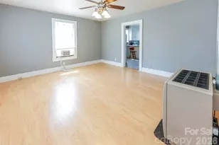 114 S Mitchell St, Rutherfordton, NC 28139 - Photo 13