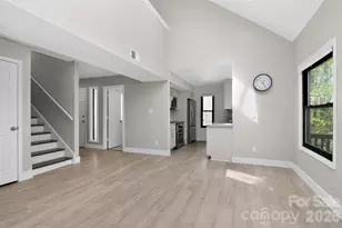 27070 Catamaran Dr, Fort Mill, SC 29708 - Photo 5