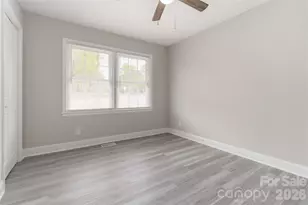 6726 Barrington Dr, Charlotte, NC 28215 - Photo 13