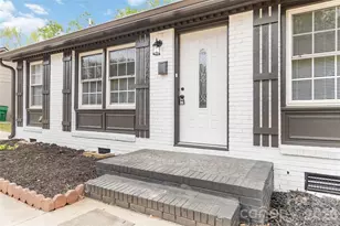 6726 Barrington Dr, Charlotte, NC 28215 - Photo 3