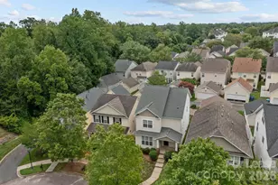 18714 Coverdale Ct, Cornelius, NC 28031 - Photo 3