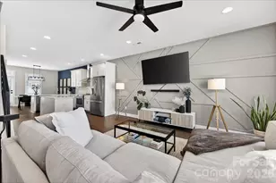 7017 Loso Cmns Wy, Charlotte, NC 28217 - Photo 17