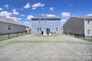 107 Spring Hall Dr, Troutman, NC 28166 - Photo 27