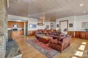 933 Thunder Ridge Ln, Lenoir, NC 28645 - Photo 11