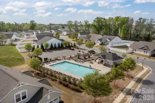 7902 Meridale Forest Dr, Charlotte, NC 28269 - Photo 39