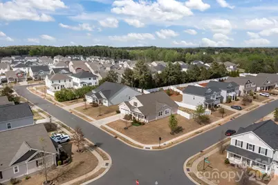 7902 Meridale Forest Drive, Charlotte, NC 28269 - Photo 37