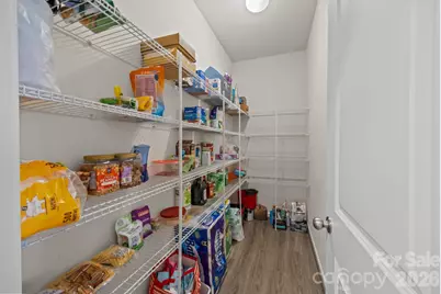 7902 Meridale Forest Drive, Charlotte, NC 28269 - Photo 23