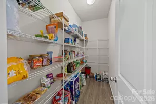 7902 Meridale Forest Dr, Charlotte, NC 28269 - Photo 23