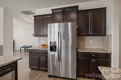 7902 Meridale Forest Drive, Charlotte, NC 28269 - Photo 21