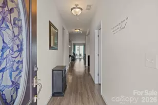 7902 Meridale Forest Dr, Charlotte, NC 28269 - Photo 7