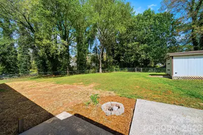 3244 25th Street Court NE, Hickory, NC 28601 - Photo 31