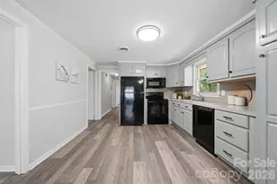 3244 25th St Ct NE, Hickory, NC 28601 - Photo 17