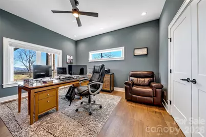 98 Rock Cliff Way, Hendersonville, NC 28791 - Photo 41