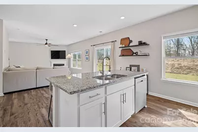 132 Ridgeview Lane, Mars Hill, NC 28754 - Photo 7