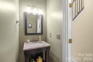 200 Windsor Forest Cir, Fletcher, NC 28732 - Photo 23