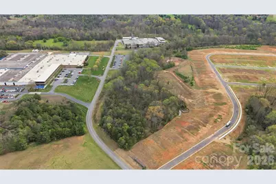 1821 Gkn Way, Newton, NC 28658 - Photo 11