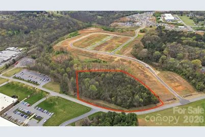 1821 Gkn Way, Newton, NC 28658 - Photo 5