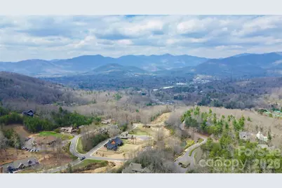 21 Settings Boulevard #40, Black Mountain, NC 28711 - Photo 3