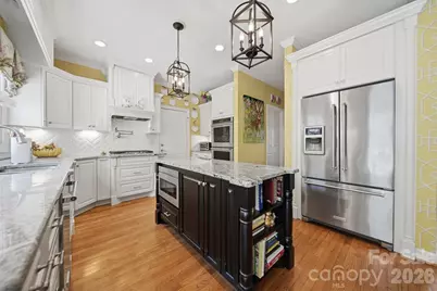 3704 8th Street Place NW, Hickory, NC 28601 - Photo 13