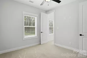 302 Lima Ave, Charlotte, NC 28208 - Photo 29
