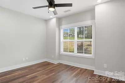 306 Lima Avenue, Charlotte, NC 28208 - Photo 11