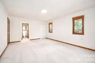 4 Zachary Ridge Rd, Asheville, NC 28804 - Photo 19