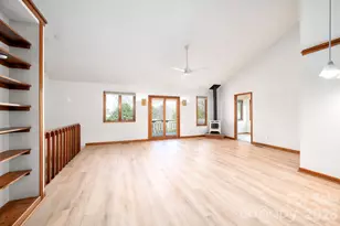 4 Zachary Ridge Rd, Asheville, NC 28804 - Photo 5