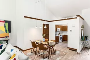 4 Zachary Ridge Rd, Asheville, NC 28804 - Photo 5